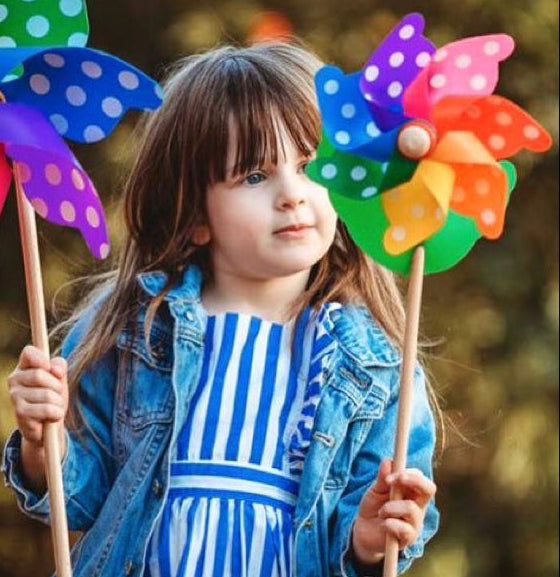 Grande & Mezzo Rainbow Spotty Windmills by Whirly Made in Italy